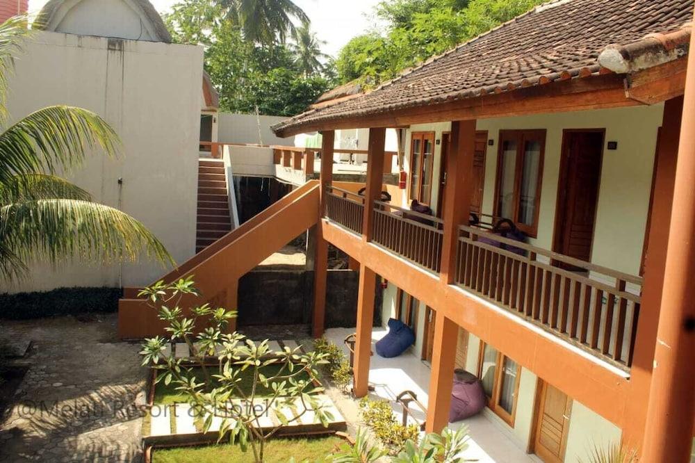 Melati Resort & Hotel Kuta  Exteriör bild