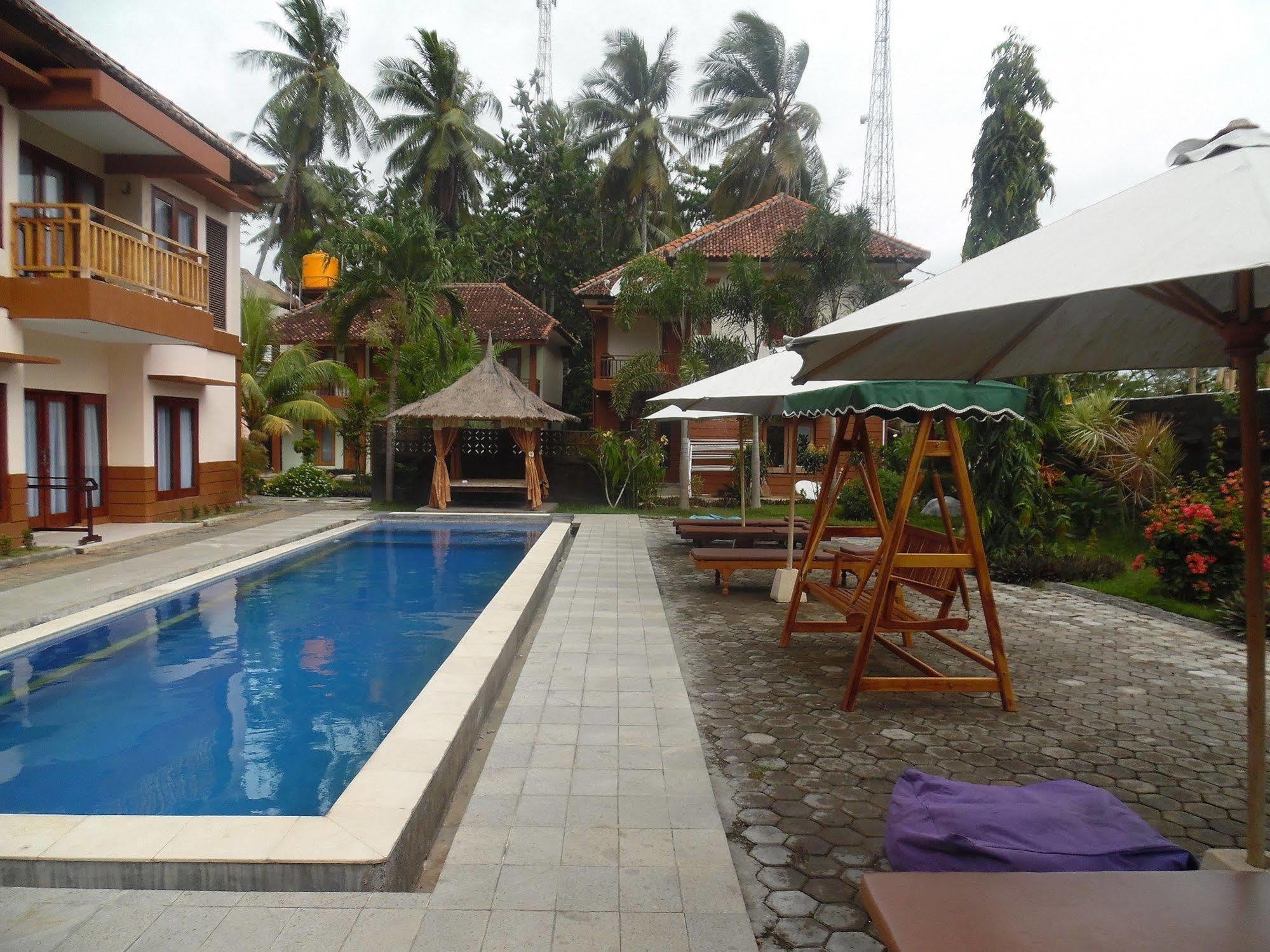 Melati Resort & Hotel Kuta  Exteriör bild