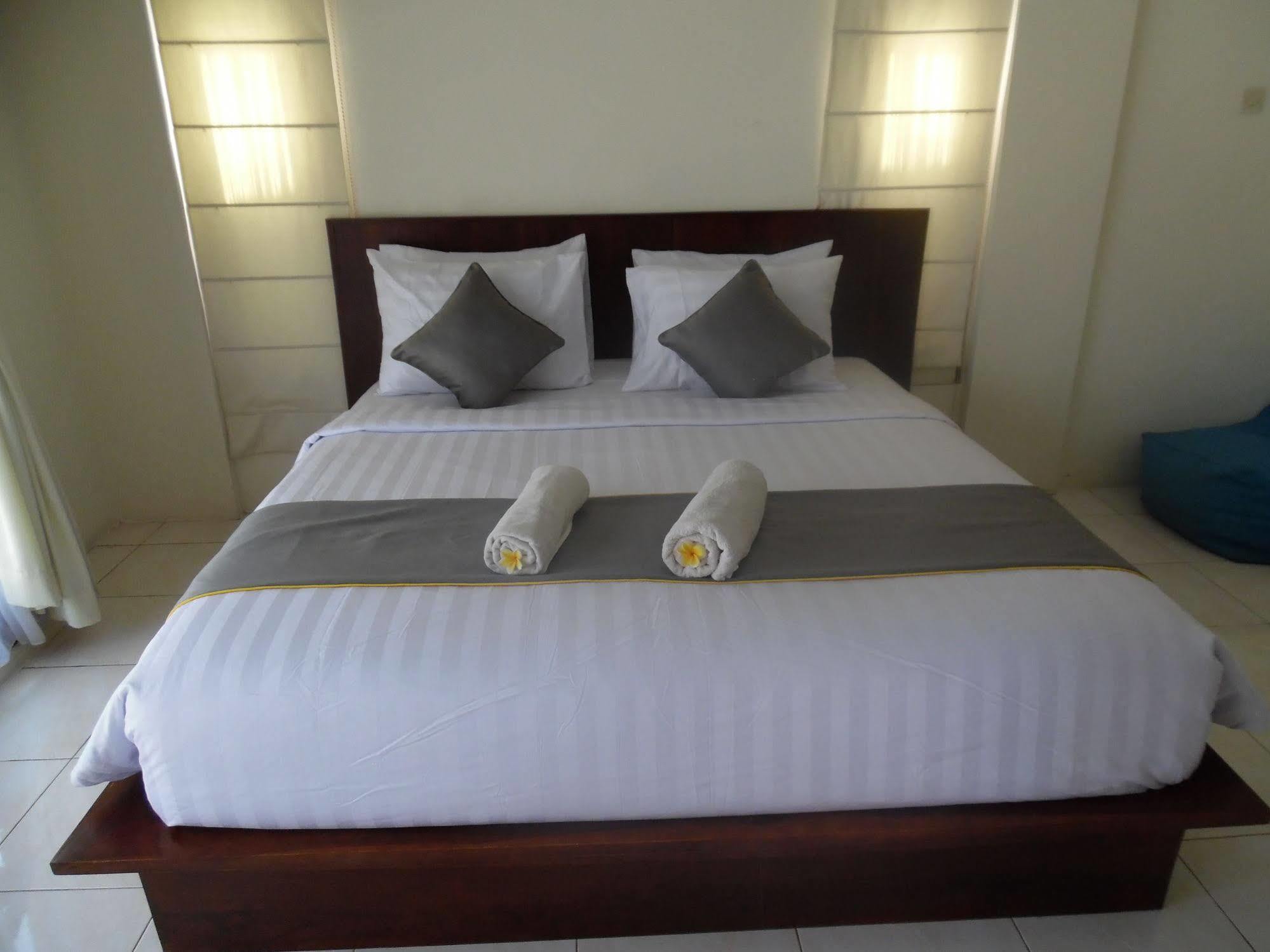 Melati Resort & Hotel Kuta  Exteriör bild